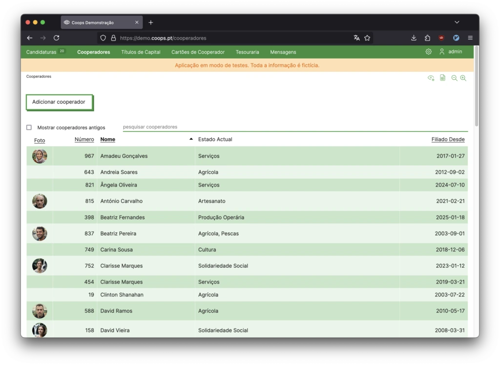 Software de gestão para coopFerativas, construído colectivamente.